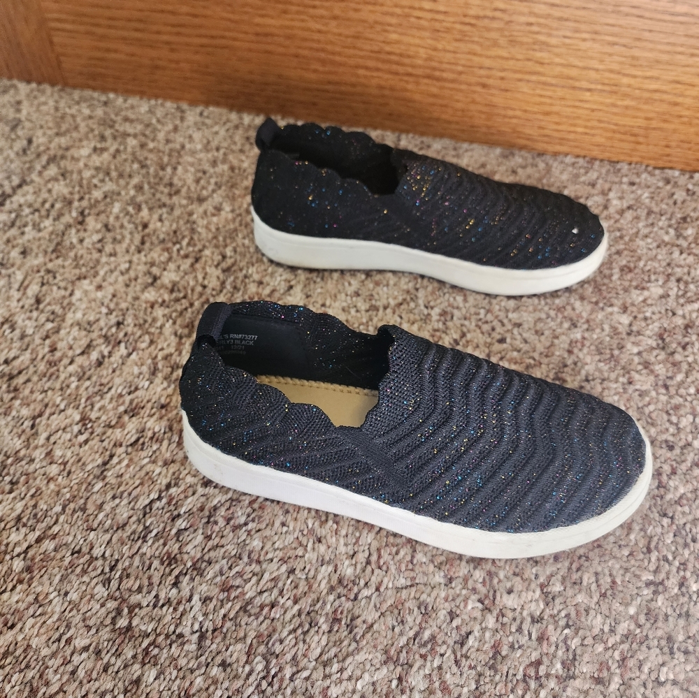 SO Girls Slip ons